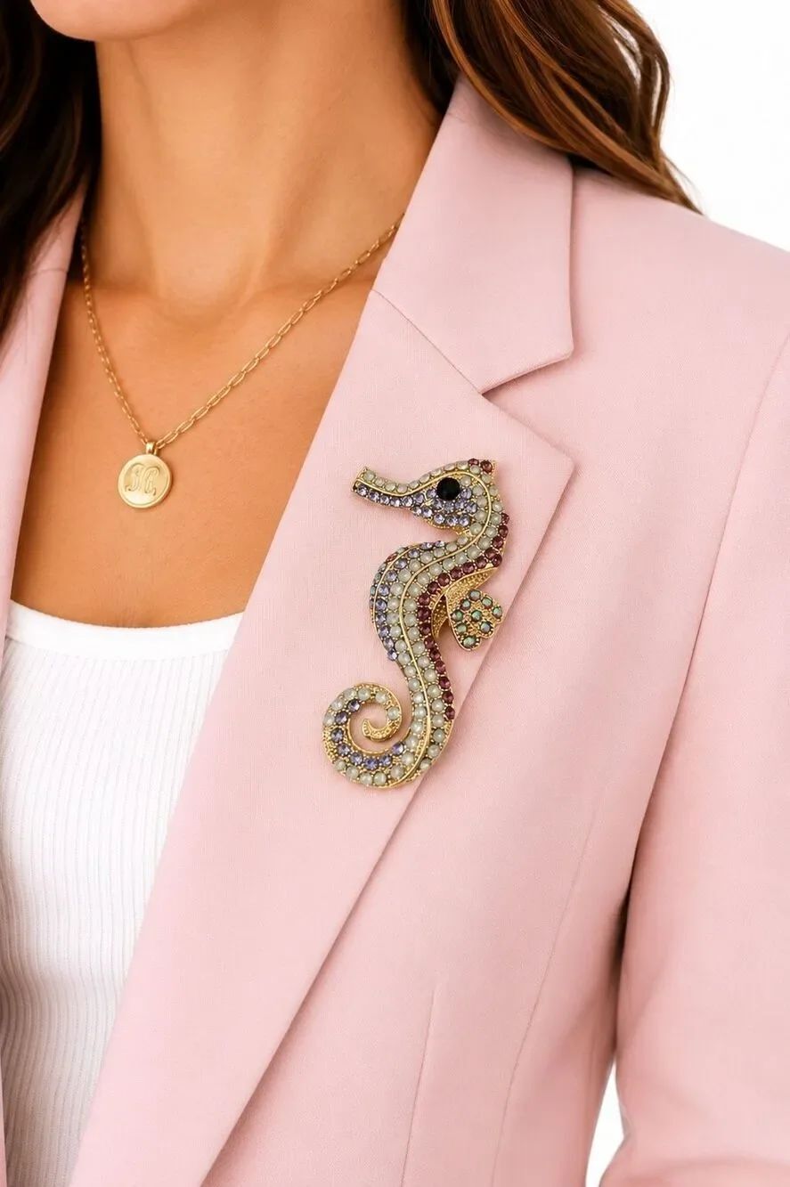 Gold Tone Crystal Seahorse Brooch Pin Rhinestone Ocean Coastal Nautical New